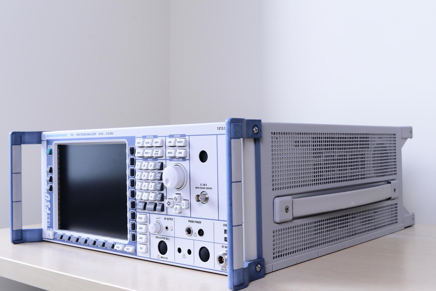 Анализатор спектра Rohde & Schwarz FSU3